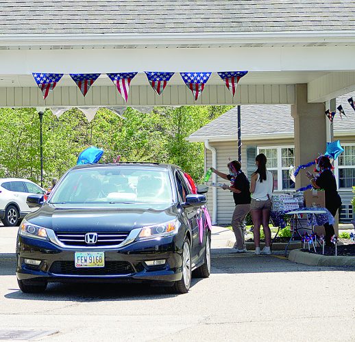 ‘Pizza parade’ raises  spirits